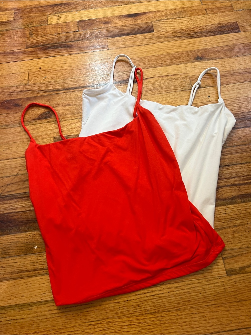 Red and white wide scoop neck tank top